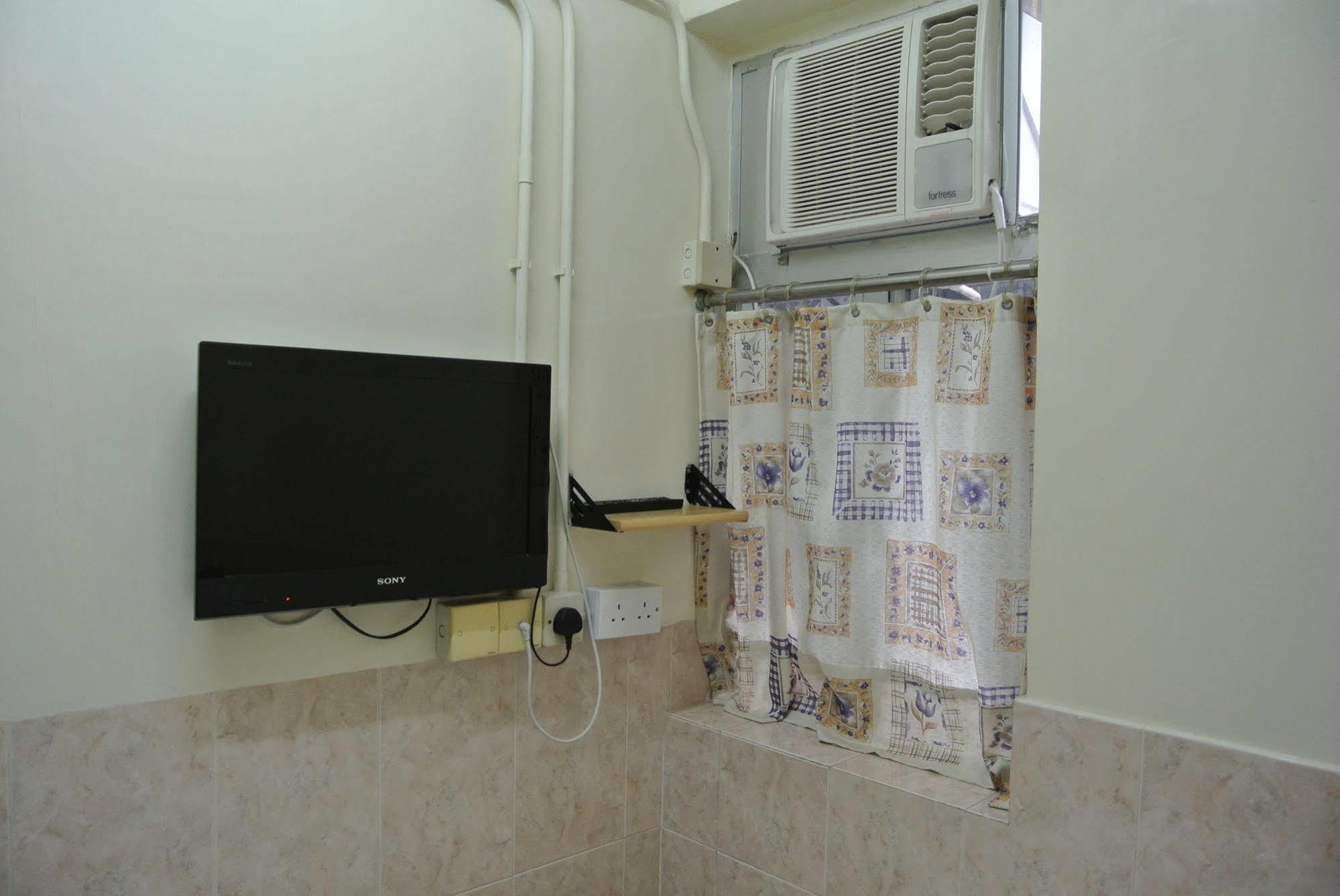 Fortunate Guest House Hong Kong Exterior photo